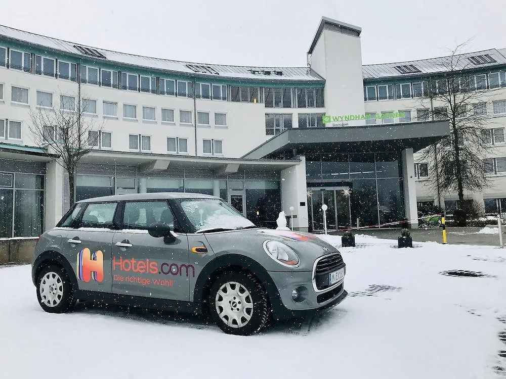 Hotel Ramada By Wyndham Dresde