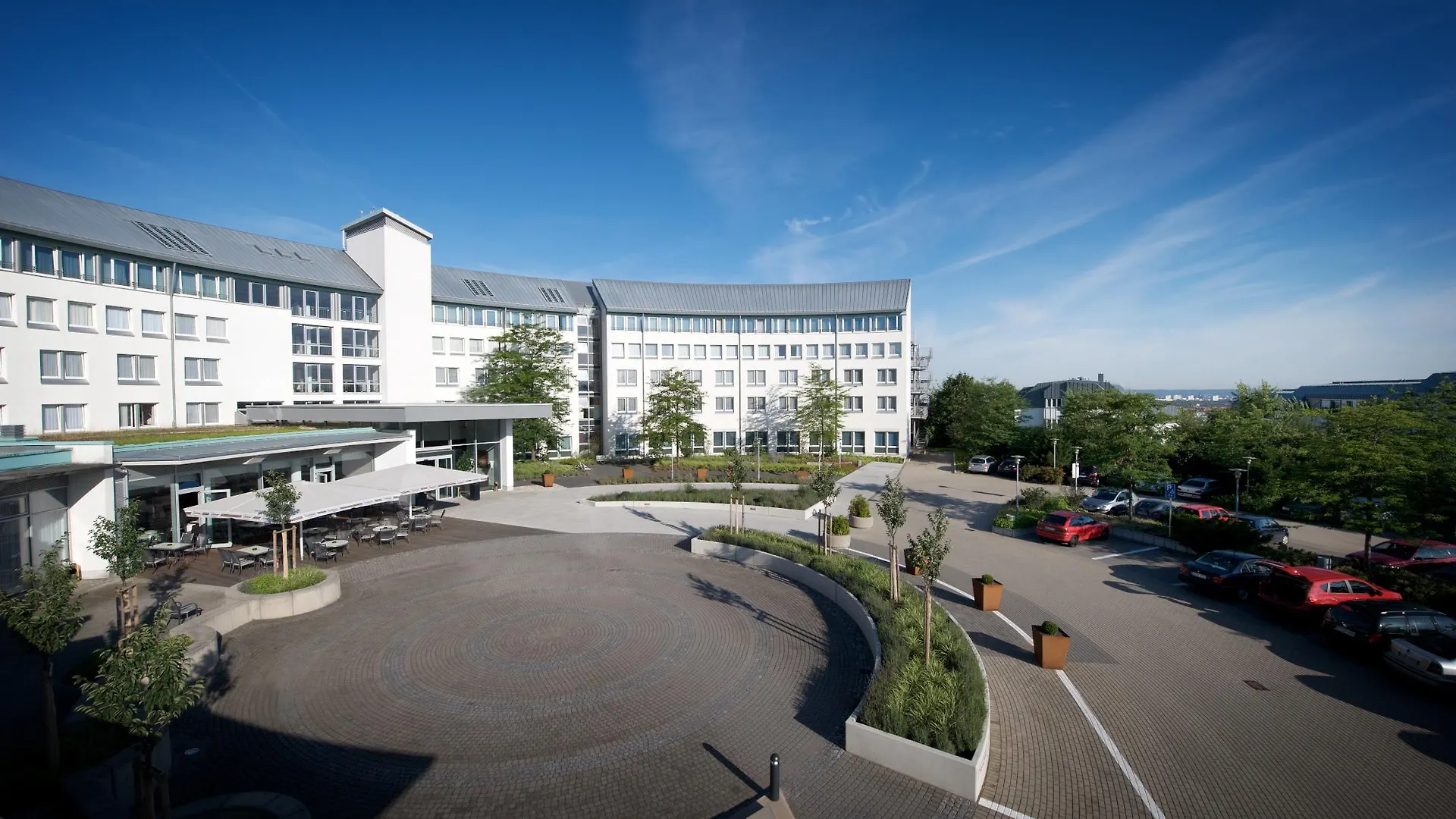 Hotel Ramada By Wyndham Dresde 4*,