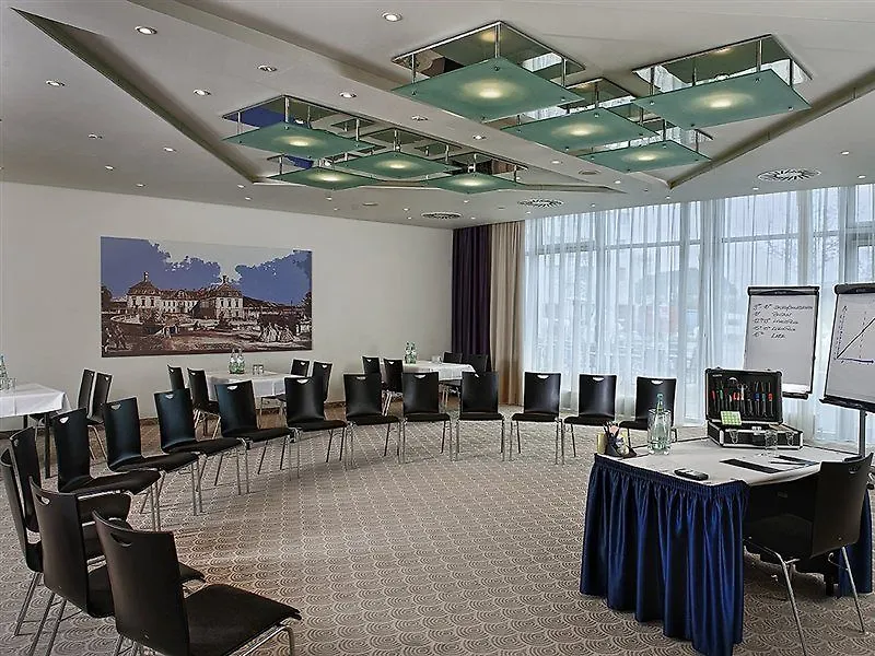 ****  Hotel Ramada By Wyndham Dresde Alemania