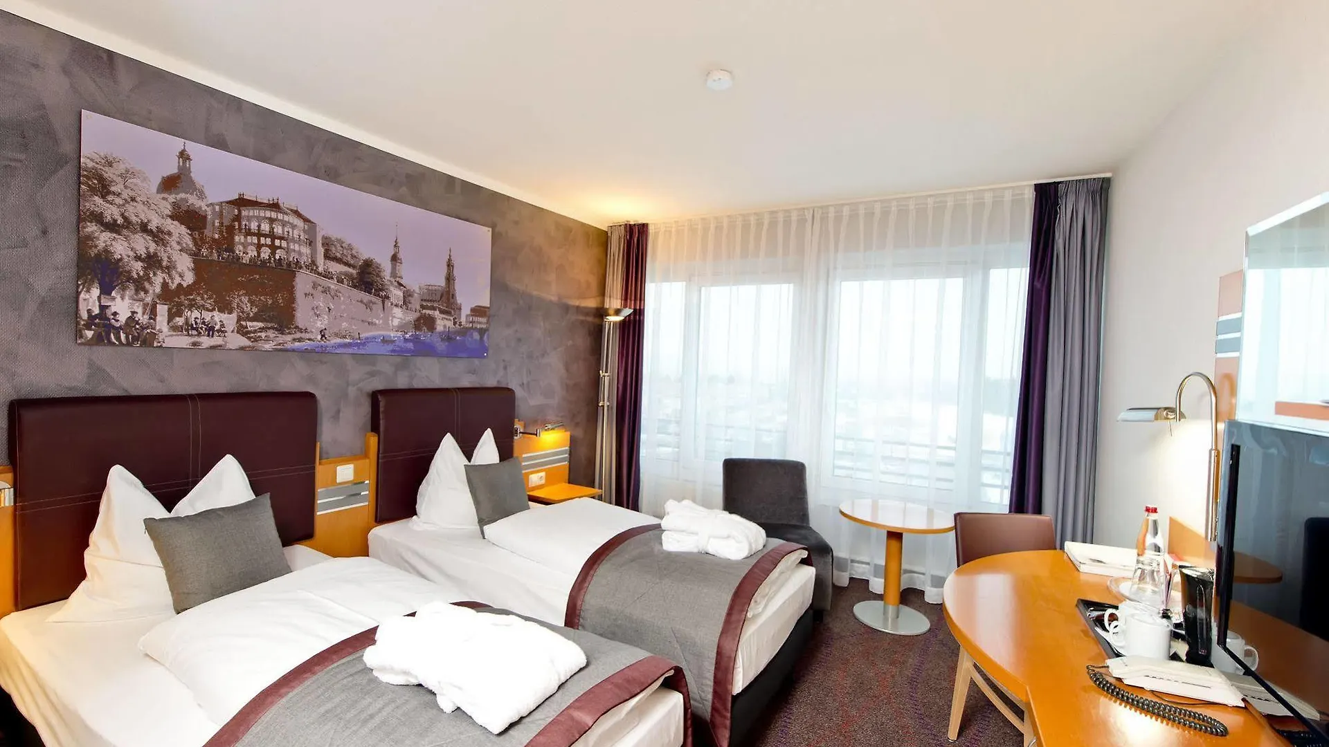 ****  Hotel Ramada By Wyndham Dresde Alemania