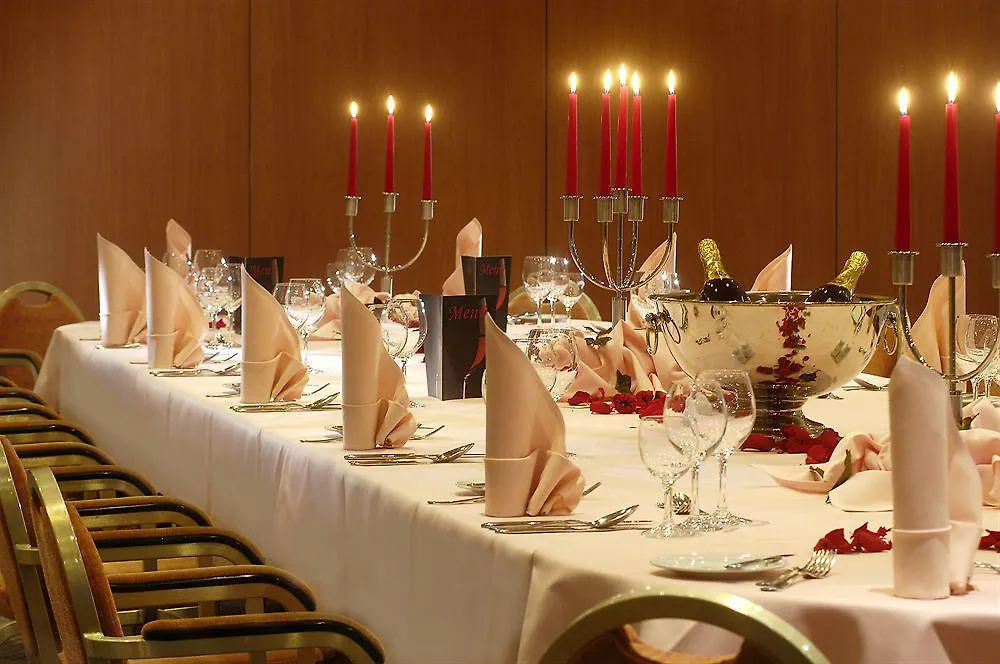 Hotel Ramada By Wyndham Dresde
