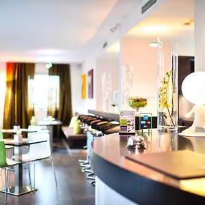 Mainstation Hotell Frankfurt am Main