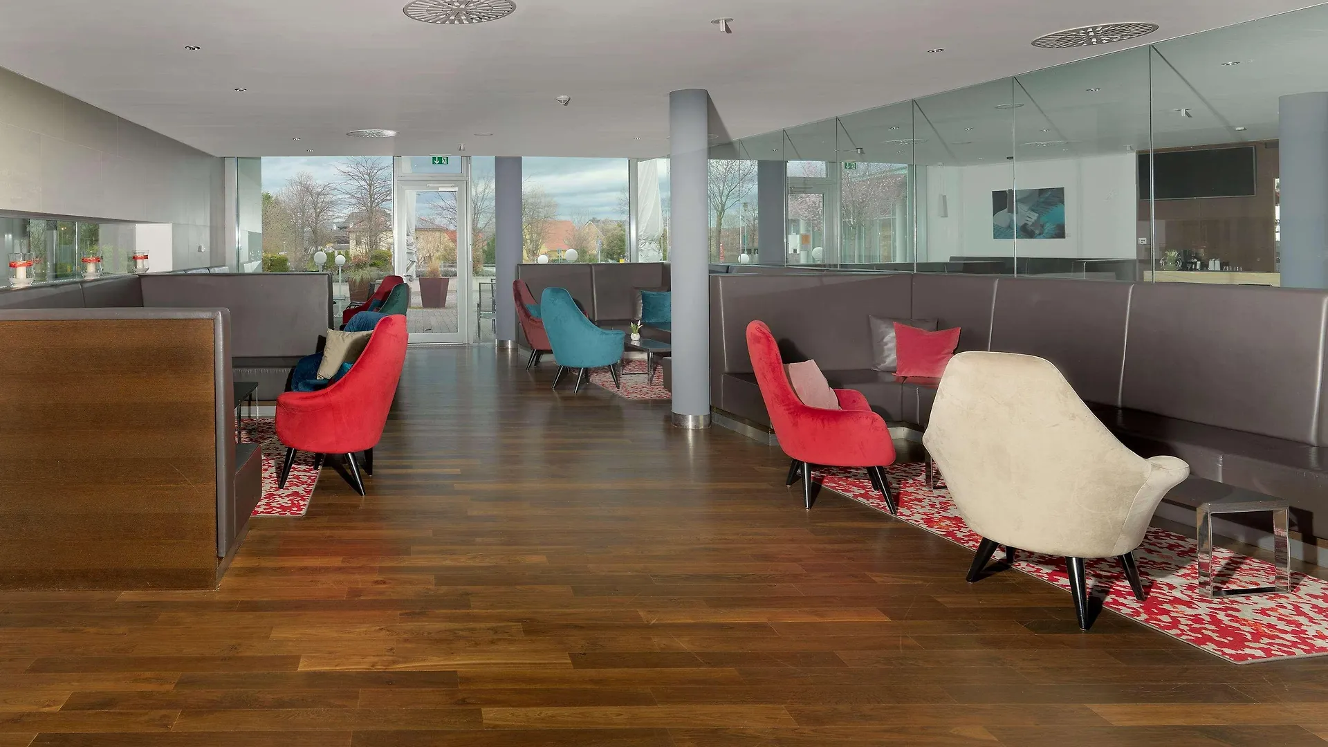 Ramada By Wyndham Dresden Hotell