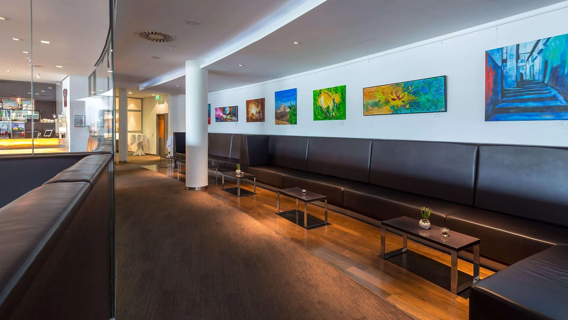 Ramada By Wyndham Dresden Hotell 4*,
