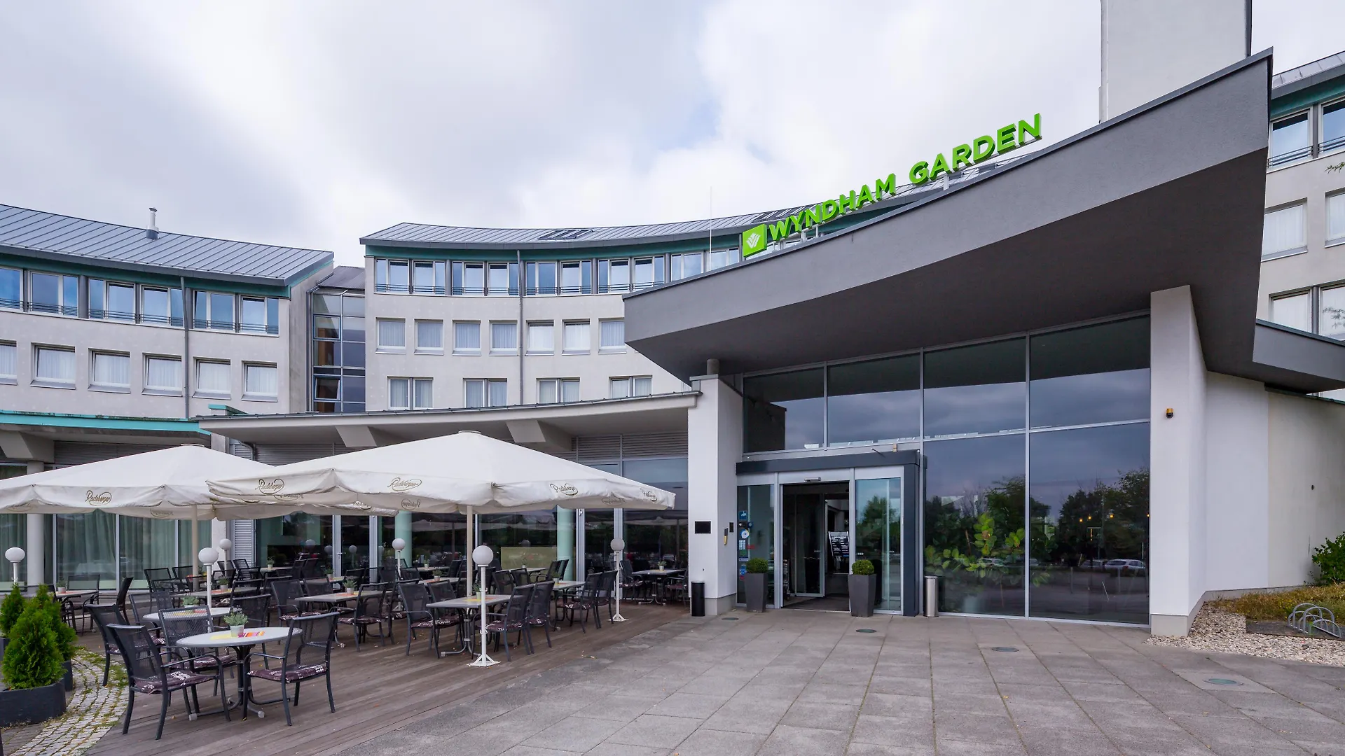 Ramada By Wyndham Dresden Hotell Tyskland