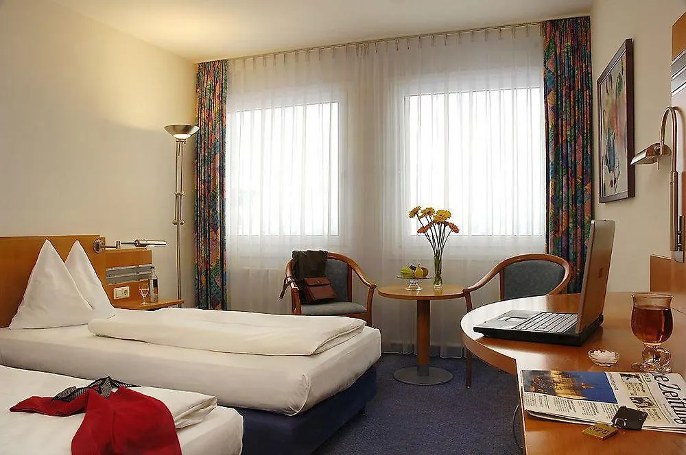 Ramada By Wyndham Dresden Hotell Tyskland